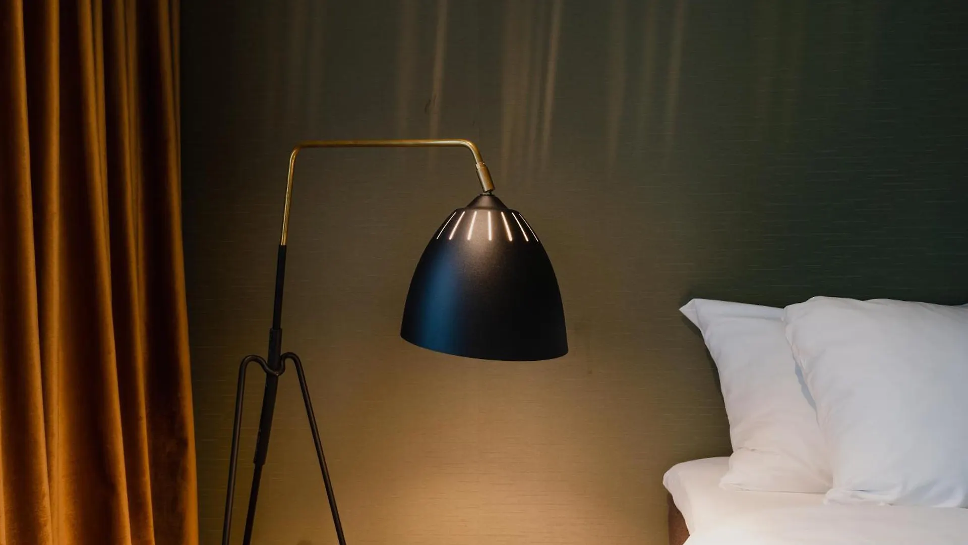 Hotel Mai Amsterdam 4*,