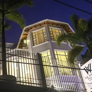 Hotel The White ***